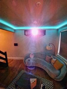 The Smart 27 Image 2