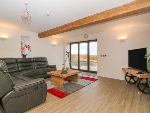 Ploughman's Rigg Image 3