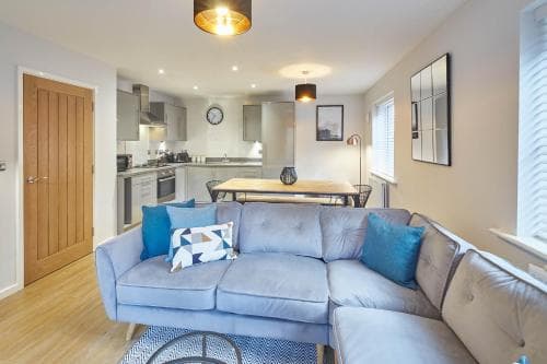 Host & Stay - Oyster Cottage Image 11