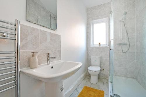 Olive Grove House Image 2