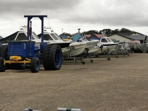 Captivatingly Stunning 2-Bed Chalet in Bridlington Image 2