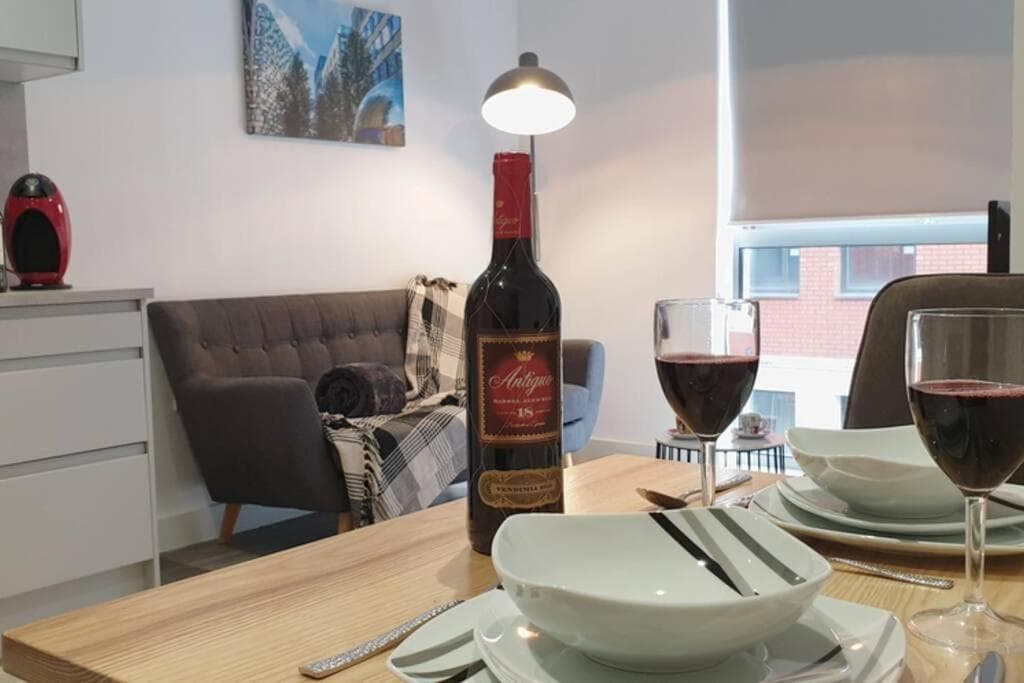 Snuggle Flat in Sheffield Image 1