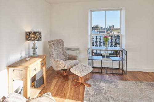 Host & Stay - The Salt Nook Image 3