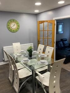 Hartington Company House 8 Double Bedrooms Workstays UK Image 3