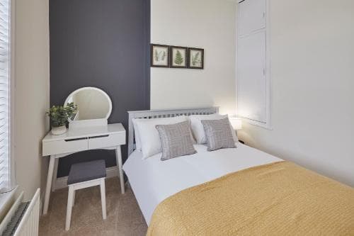 Host & Stay - Fountains Cottage Image 3