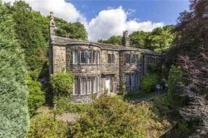 Stunning Property set in own private grounds Image 3