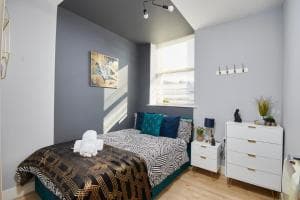 The Exquisite Gem of Yorkshire - Duplex - Penthouse - Netflix Image 2