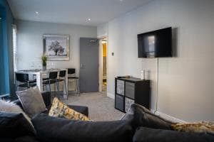 Castle-view apartments, flat two Image 2