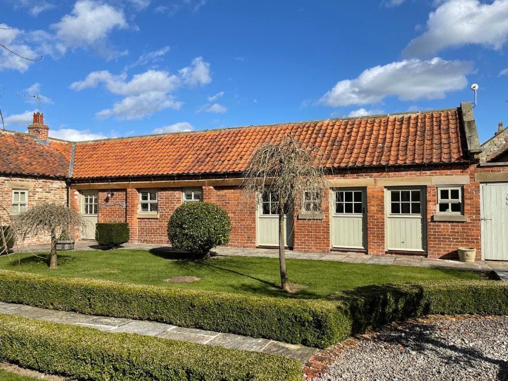 Chestnut Cottage Image 1