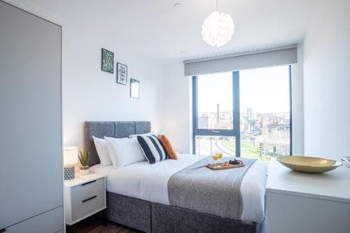 Great Central 2 Bed Apartments near City Centre Opulent Living Serviced Accommodation Sheffield Image 3