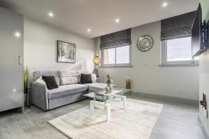 Hotl Aparts at Merchants House Image 2