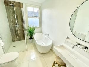 The Buckingham Image 2