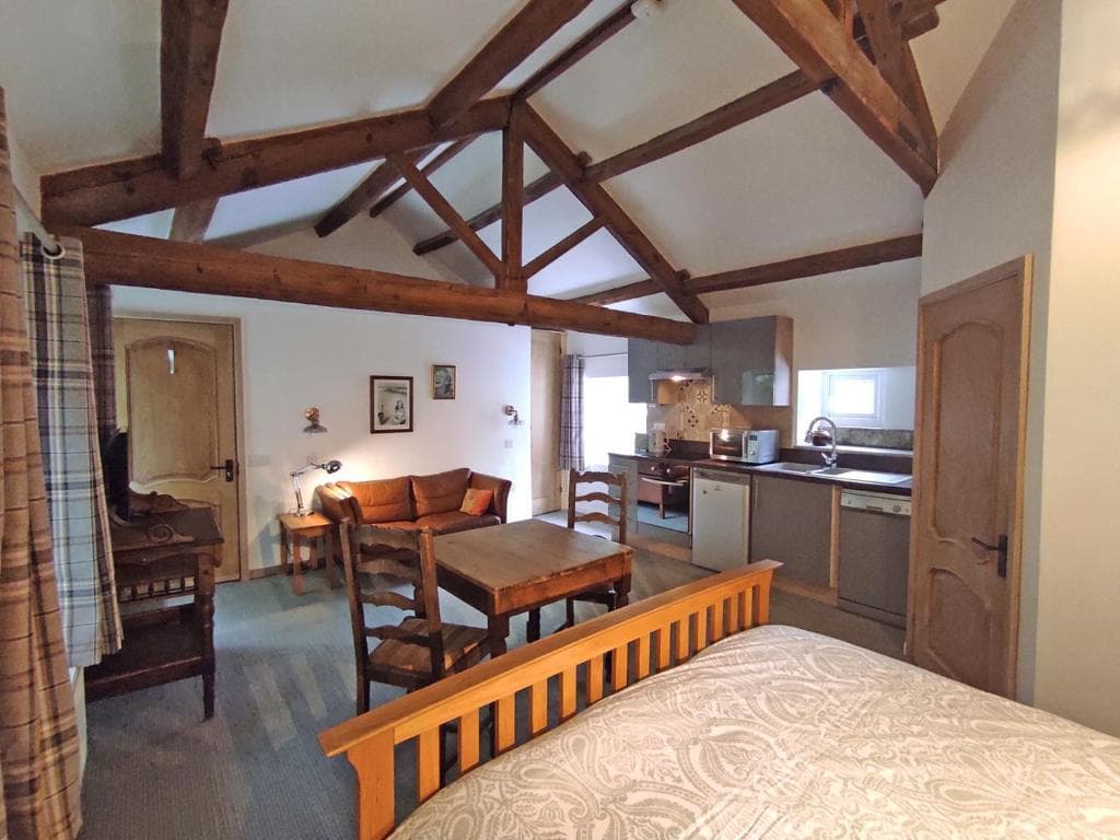 Headingley Hideaway Image 1