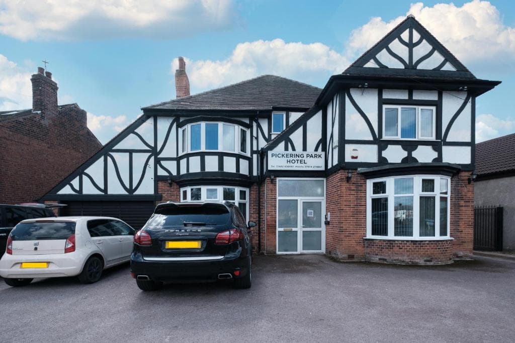 The Pickering Park Hotel Image 1