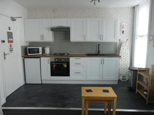 Apartment 3 Marina Holiday Apartments Image 5