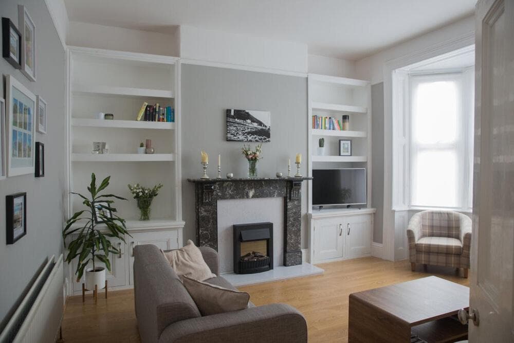 Victorian Seahouse Image 1