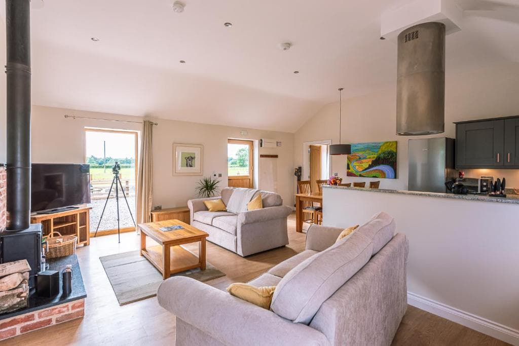 Brecks Farm - The Mill Image 8