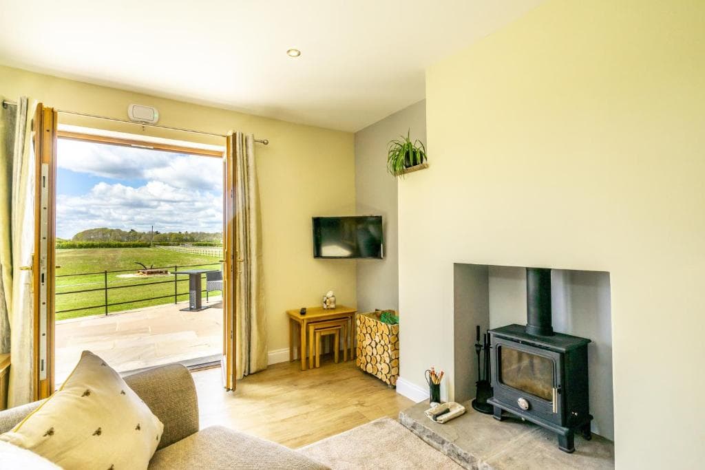 Brecks Farm - The Mill Image 10