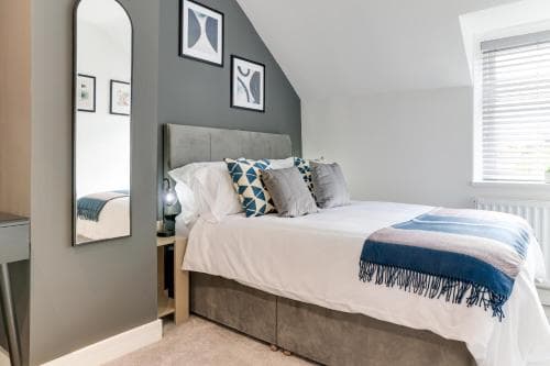 Host & Stay - Beam End Cottage Image 3