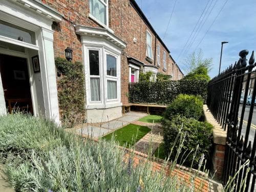 Cosy Victorian Apartment - Central York Image 3