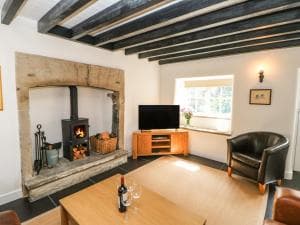 Wayside Cottage Image 2