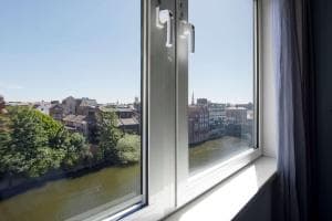 Park Inn by Radisson York City Centre Image 1