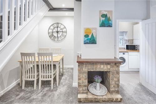 Host & Stay - Hedley Cottage Image 2