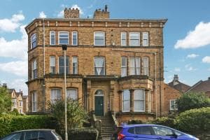 Luxury Apartment Victoria Image 2