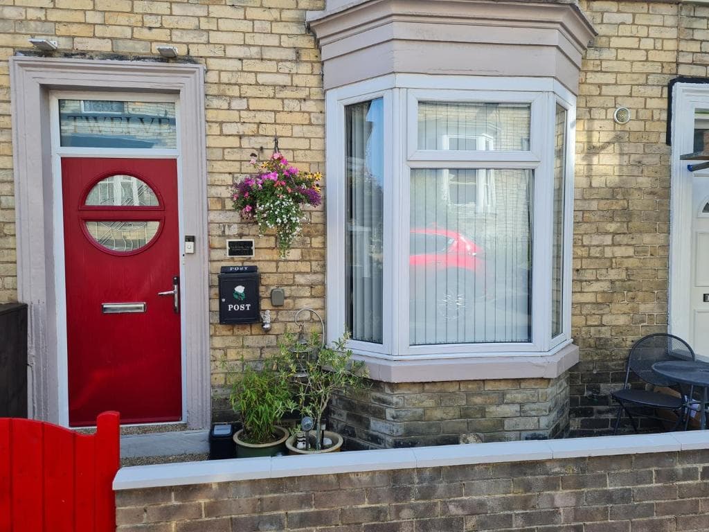 The Hyding Place on George Street Image 1