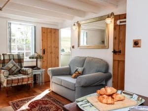 Michaelmass Cottage Image 2