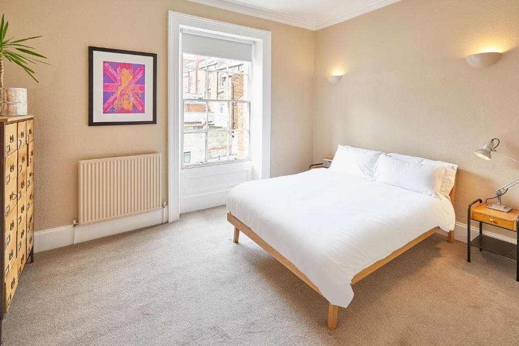 Host & Stay - Little Acorn Apartment Image 6