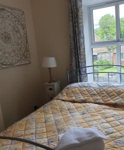 BlueBells at Plover Cottage Lindley Image 3