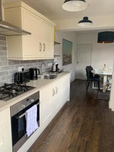 The Kensington - Free Parking - York Victorian House - Holiday Home Image 2