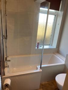 Honeybee Cottage, with a log fire & a hot tub. Image 2