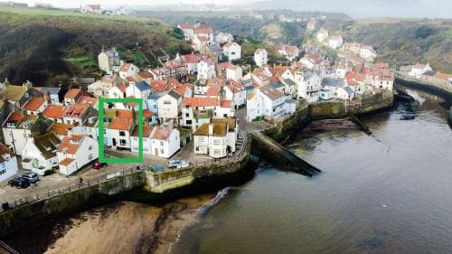 LetAway - Captain Cook's Cottage, Staithes Image 3