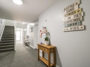 Apartment 4, Scarborough Image 5