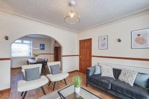 Blue Sky 3 Bedroom Cottage Whitby Image 2