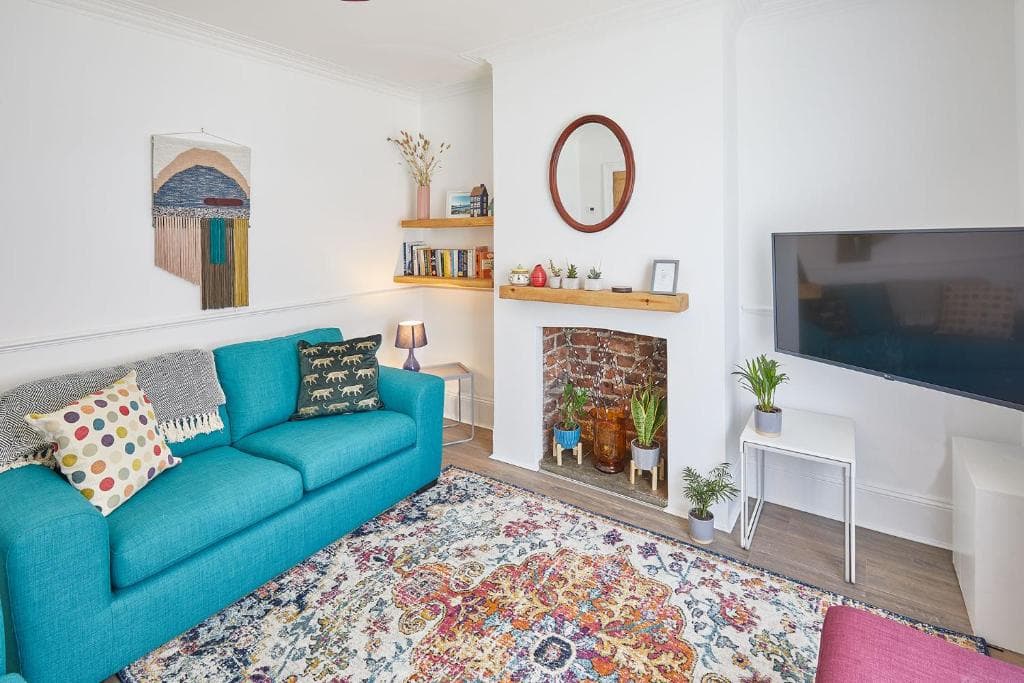 Frasers of Whitby Image 1