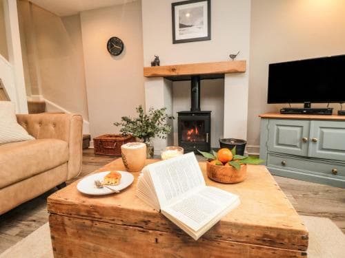 50 North End Image 3