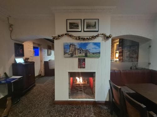 The Stump Cross inn Image 3