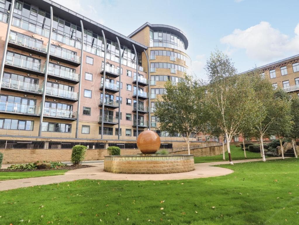 Apartment 207 Image 1