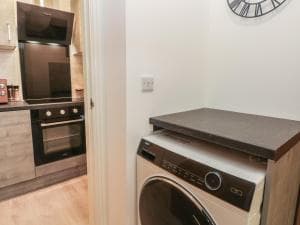 Apartment 24 Image 1