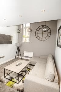 Paramount Suites Image 1