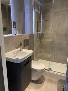 Icona - Spacious brand new apartment in York Centre! Image 2