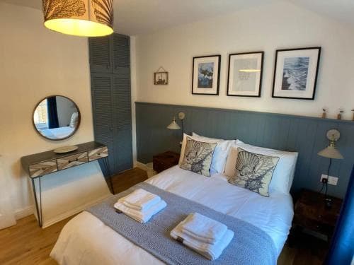 Cosy 2 bedroom cottage in Scarborough's Old Town Image 2