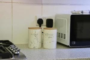 Entire Family Vacation Home . WiFi . FREE Parking Image 3