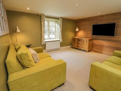 Clematis Cottage Image 3