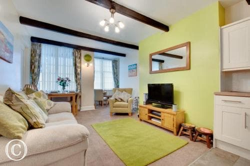 Watersedge Sandsend Image 3