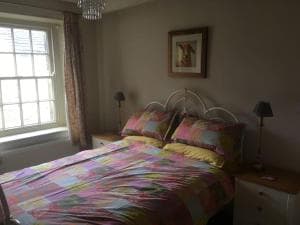 Rustic cottage, garden, near amenities, wifi Image 2