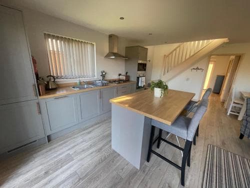 31 Cherry East Riding of Yorkshire Hot Tub & Fishing Image 3